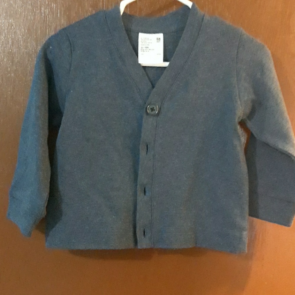 UNIQLO baby cardigan